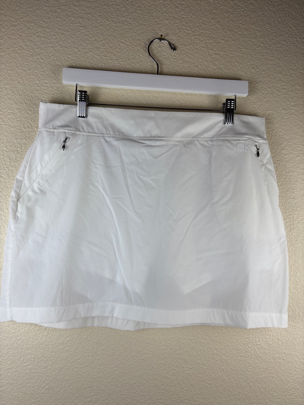 Calvin Klein Performance Women's White Skort Pockets CK Logo Size L